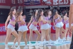 非常养眼！媒体人分享广州男篮主场啦啦队精彩表演