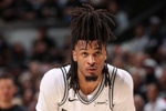 卡斯尔两战狂送20个失误 刷新哈登创造的NBA历史纪录！