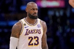 决定持续到8月?Windhorst：若7月1日前得不到答复 湖人或放弃老詹